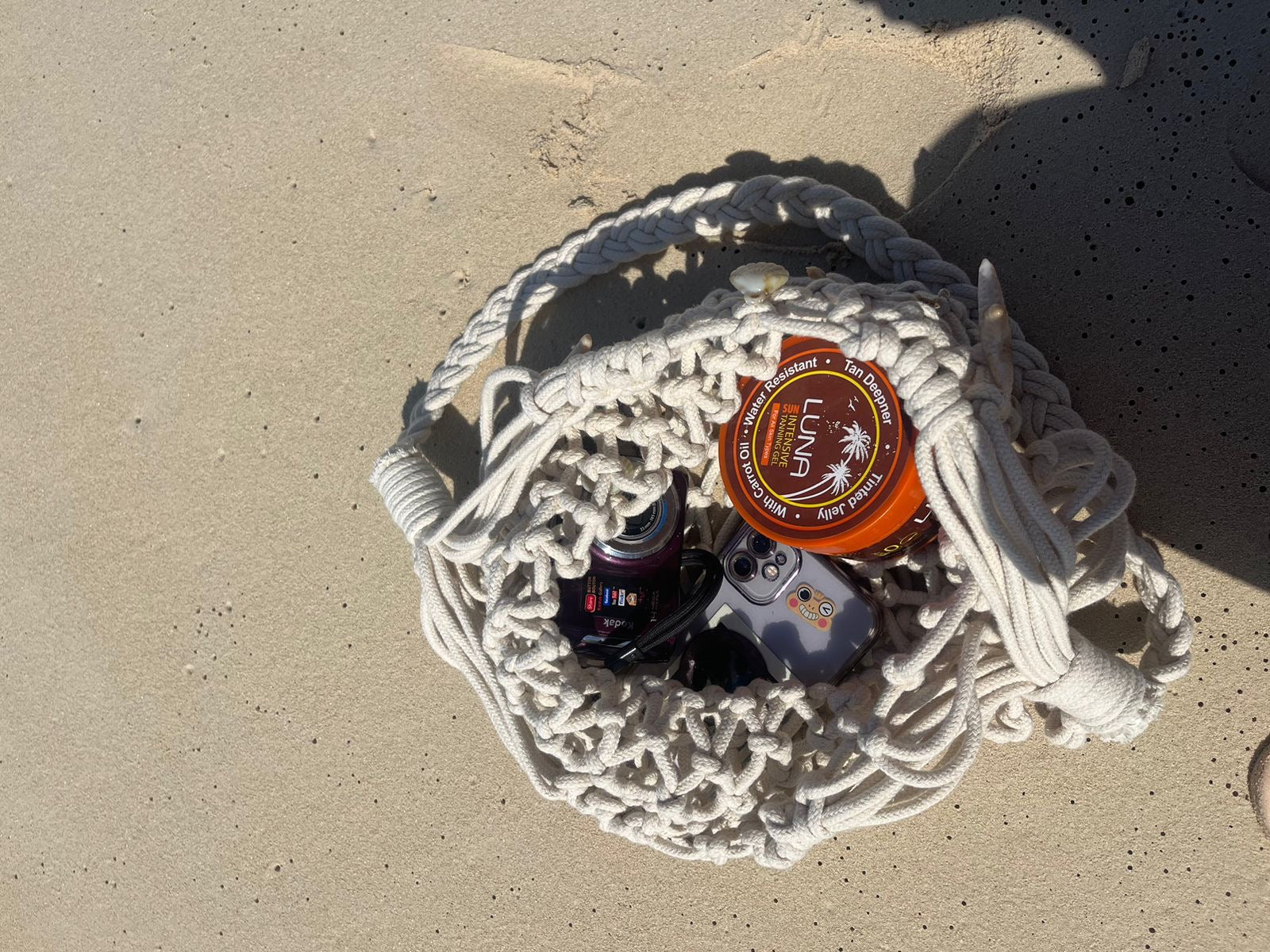 White crochet shell