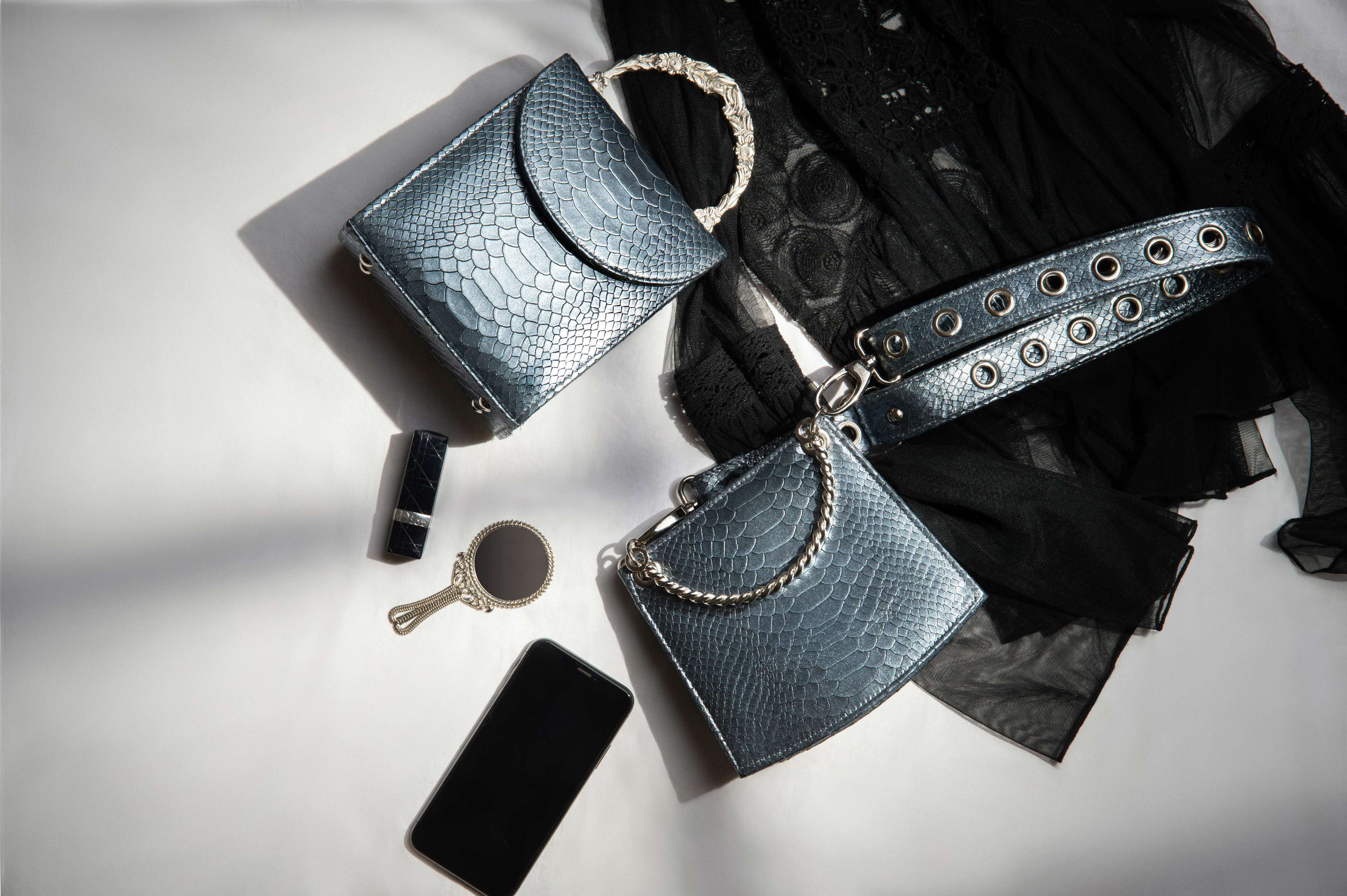 NAZ HANDBAGS 